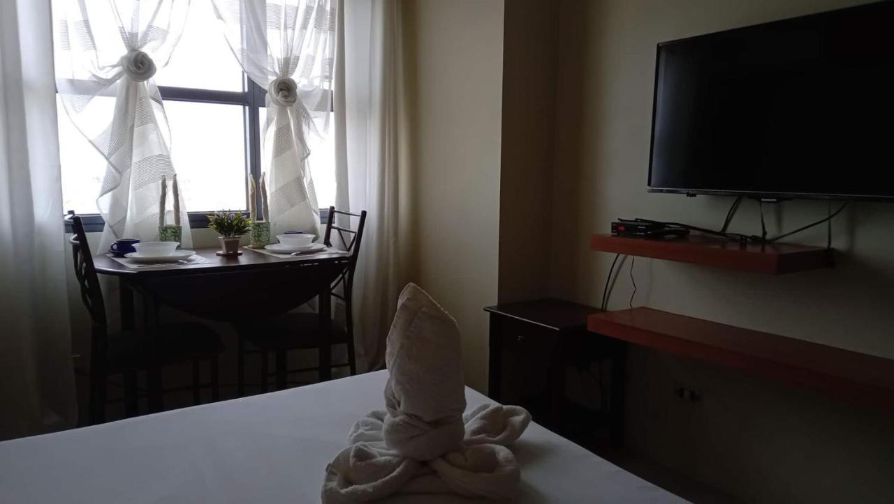 Horizon 101 A4 Near Robinson Mall Free Pool Wifi Cebu Exterior foto